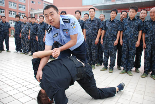 幼儿园保安员考核细则-学路网-学习路上 有我相